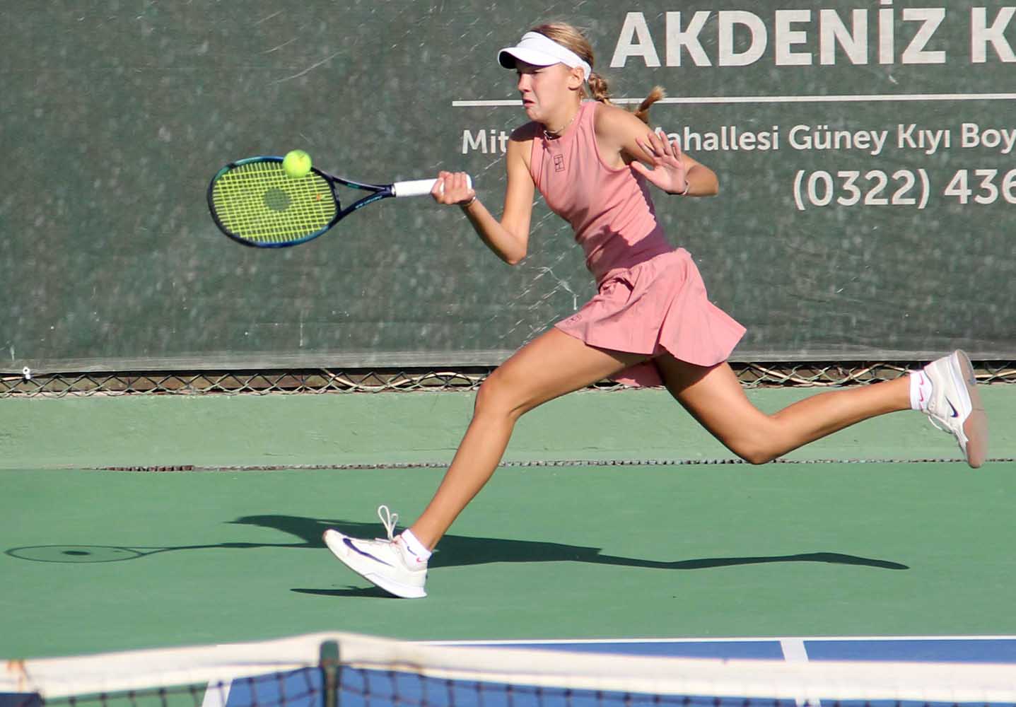 atdsk7 (tek kızlar şampiyonu).JPG